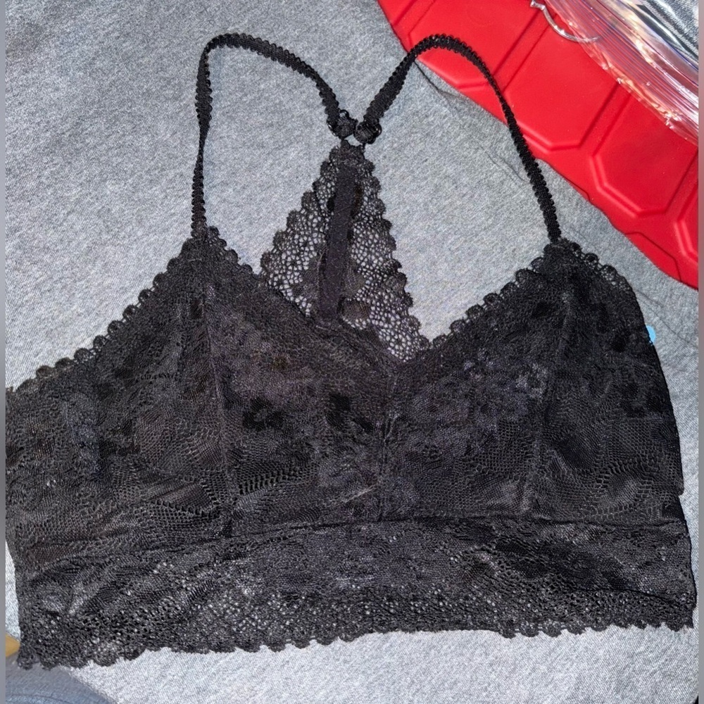 Chic Black Lace Bralette